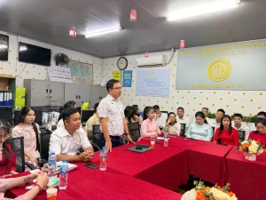 Họp Quý IV tại Thành An không chỉ là hoạt động tổng kết và định hướng công việc mà còn thể hiện văn hóa doanh nghiệp