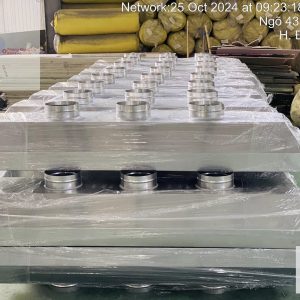 Chụp hút inox là thiết bị không thể thiếu trong hệ thống bếp công nghiệp, nhà máy chế biến thực phẩm,